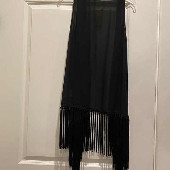MICHAEL KORS NWT VEST BLACK with Fringe Black Size -S/M - Picture 4 of 7